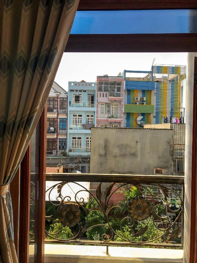 Amor Hotel Khách sạn 2*