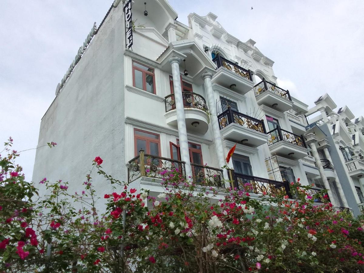 Amor Hotel Khách sạn